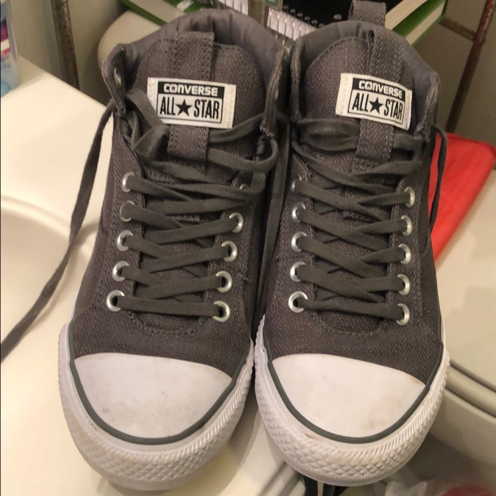 Gray high top converse
